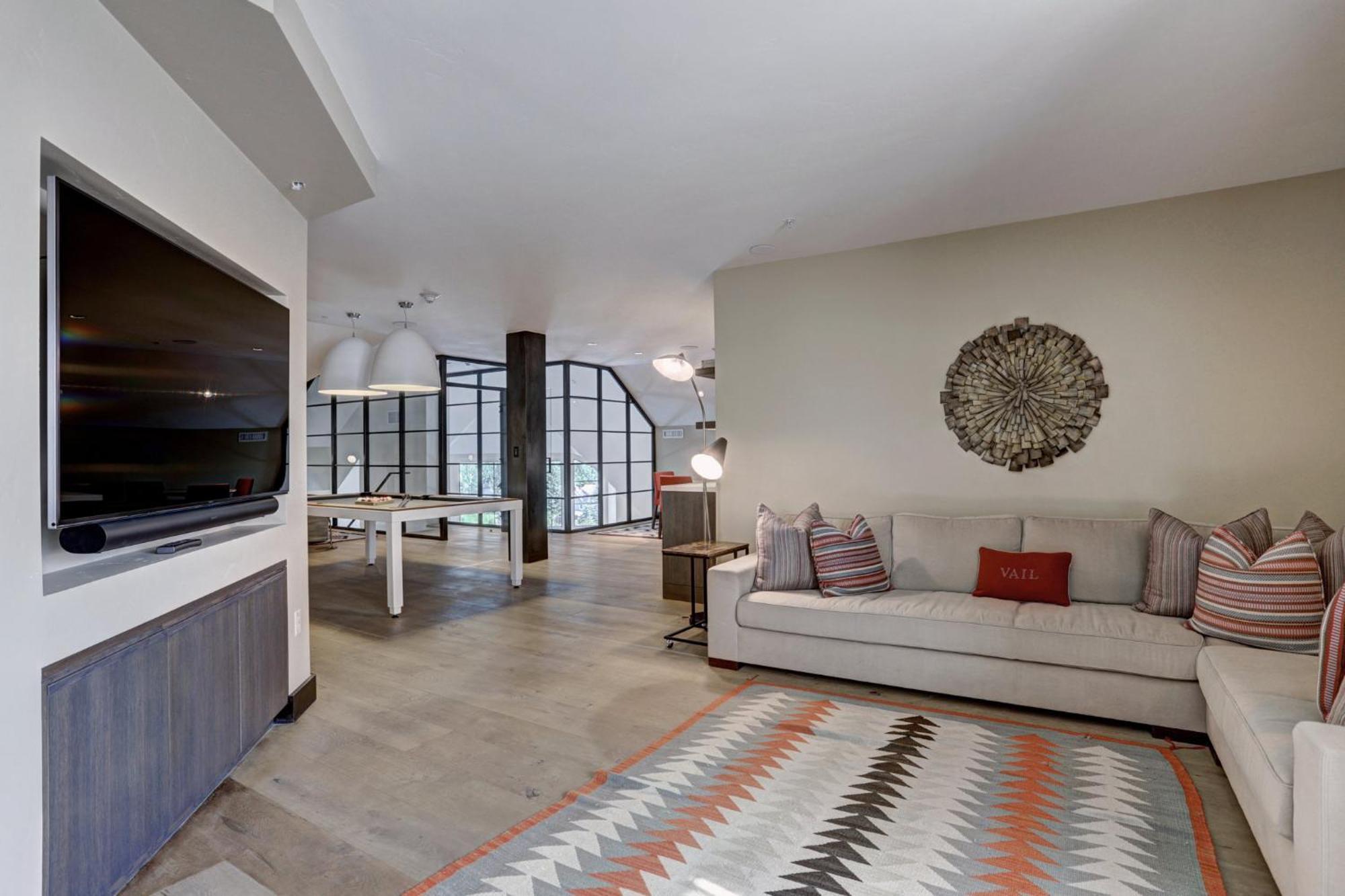 The Collection At The Ritz Carlton Residences